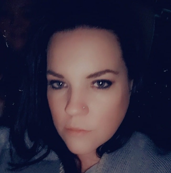 Poshmark profile picture for @drops